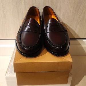 Cole Haan loafer black 10 EEE